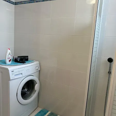 Goldy Centre Apartament *